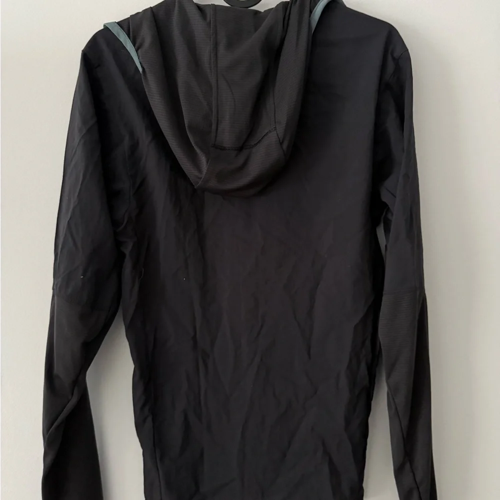 Patagonia Men’s Airshed Pro Pullover - Picture 2 of 8